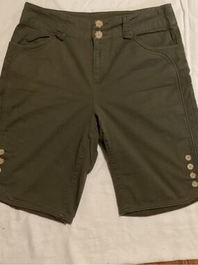 dressbarn Olive Green Flat-Front Women's Utility Shorts